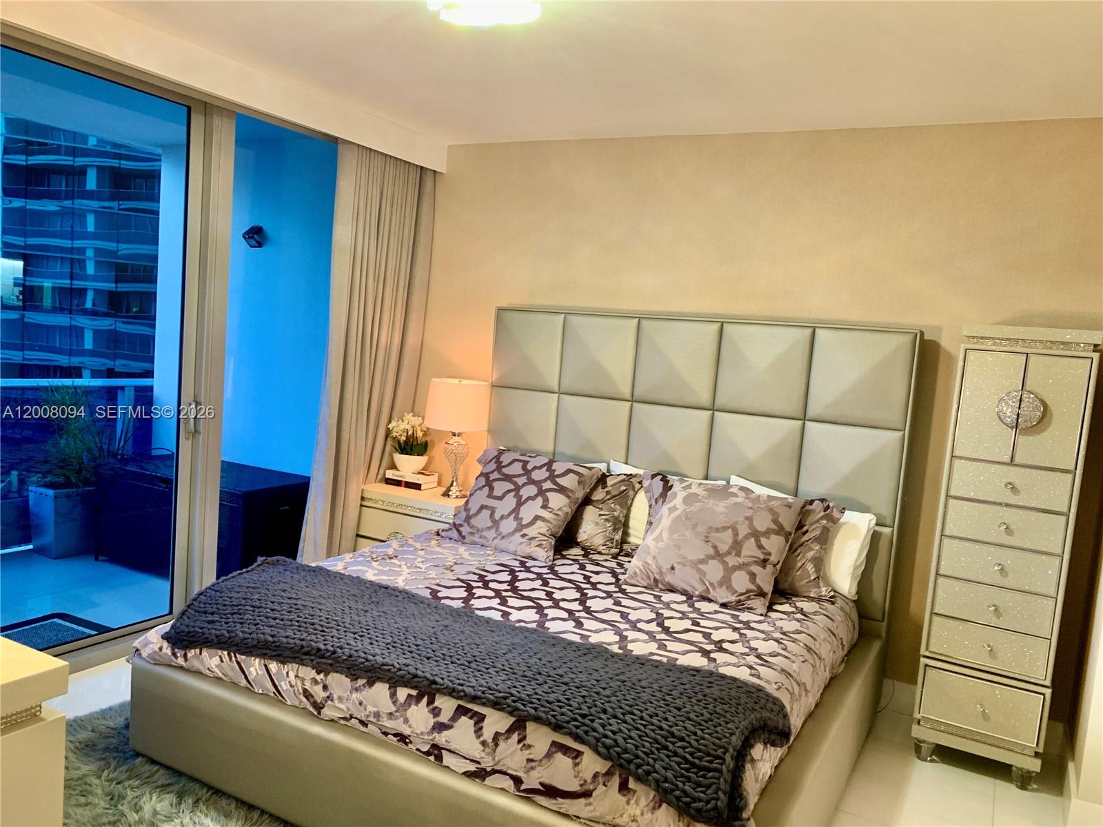 image Epic Residences10