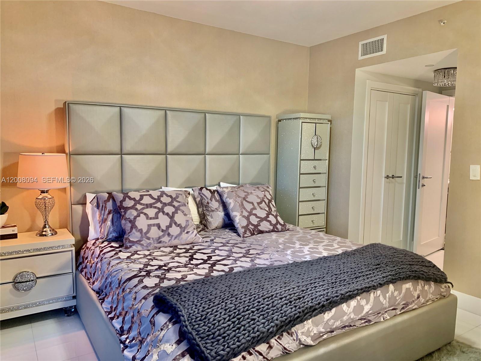 image Epic Residences19