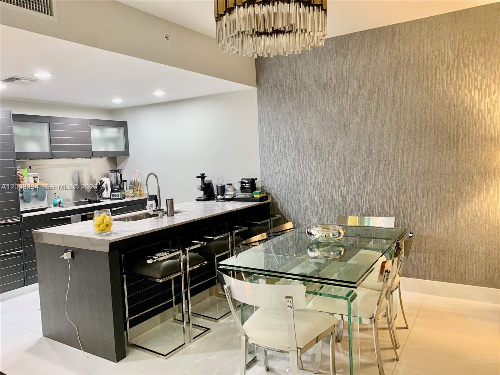 image Epic Residences25