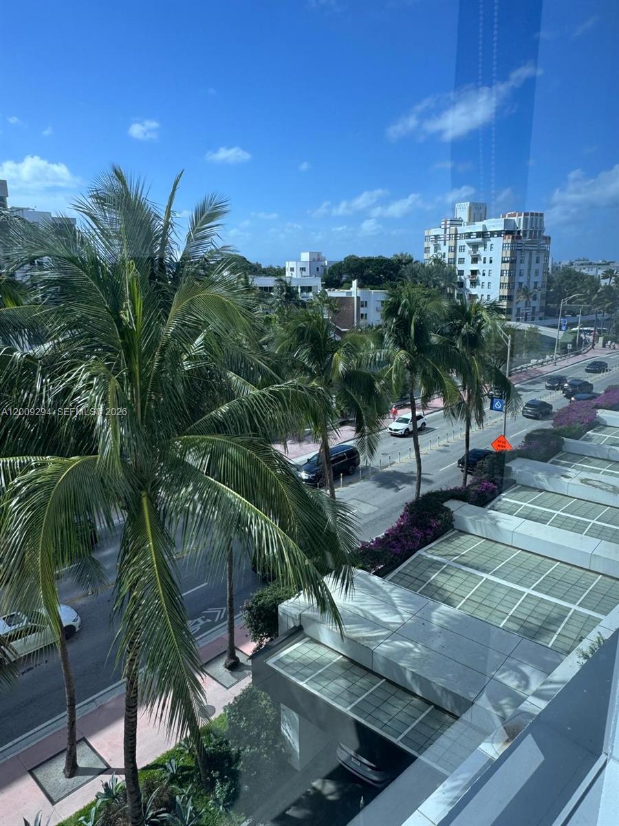 2301 Collins Ave #427 Miami Beach, FL 33139