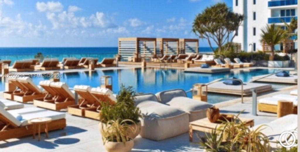 2301 Collins Ave #427 Miami Beach, FL 33139