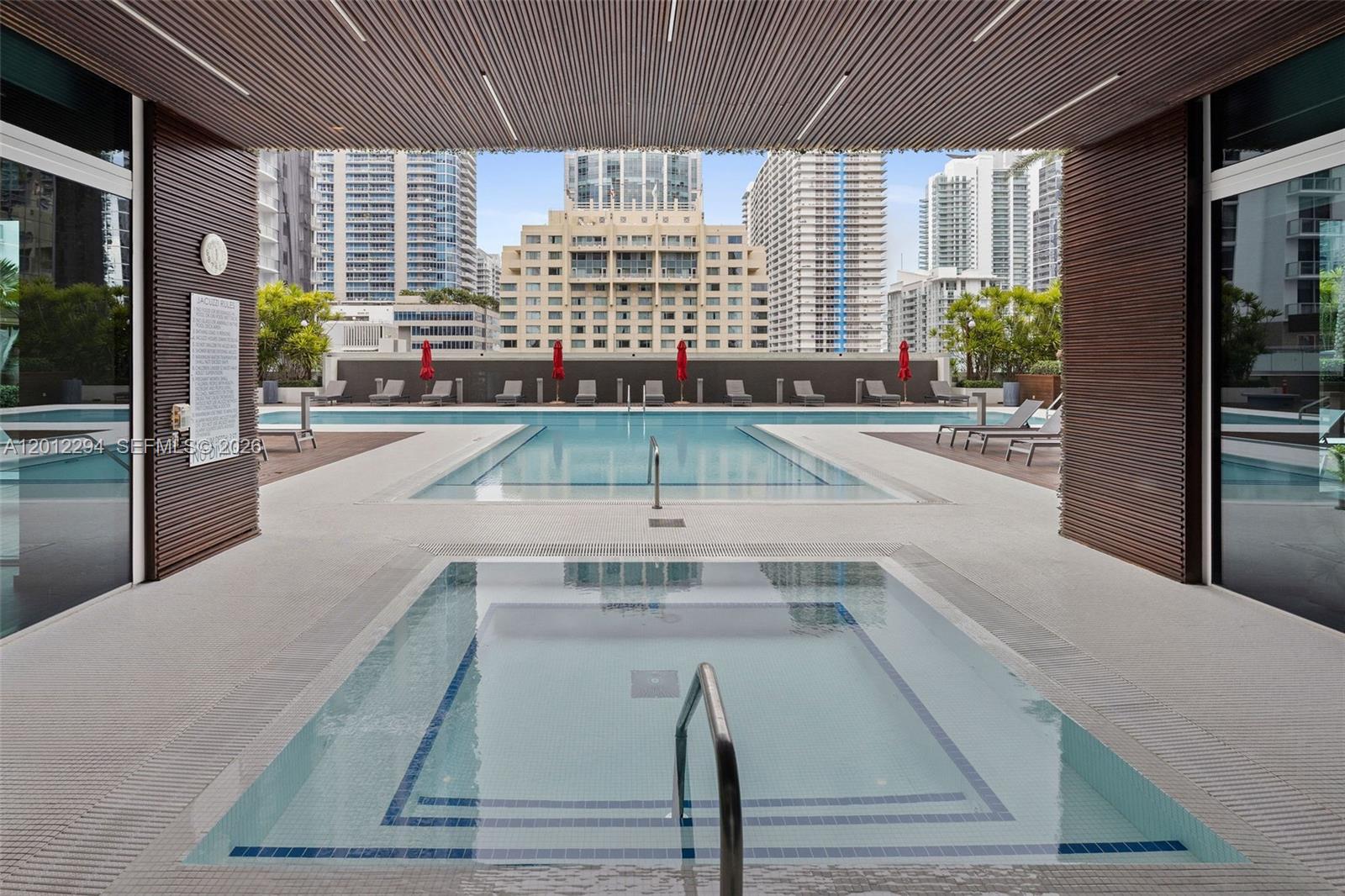 image The Bond on Brickell38