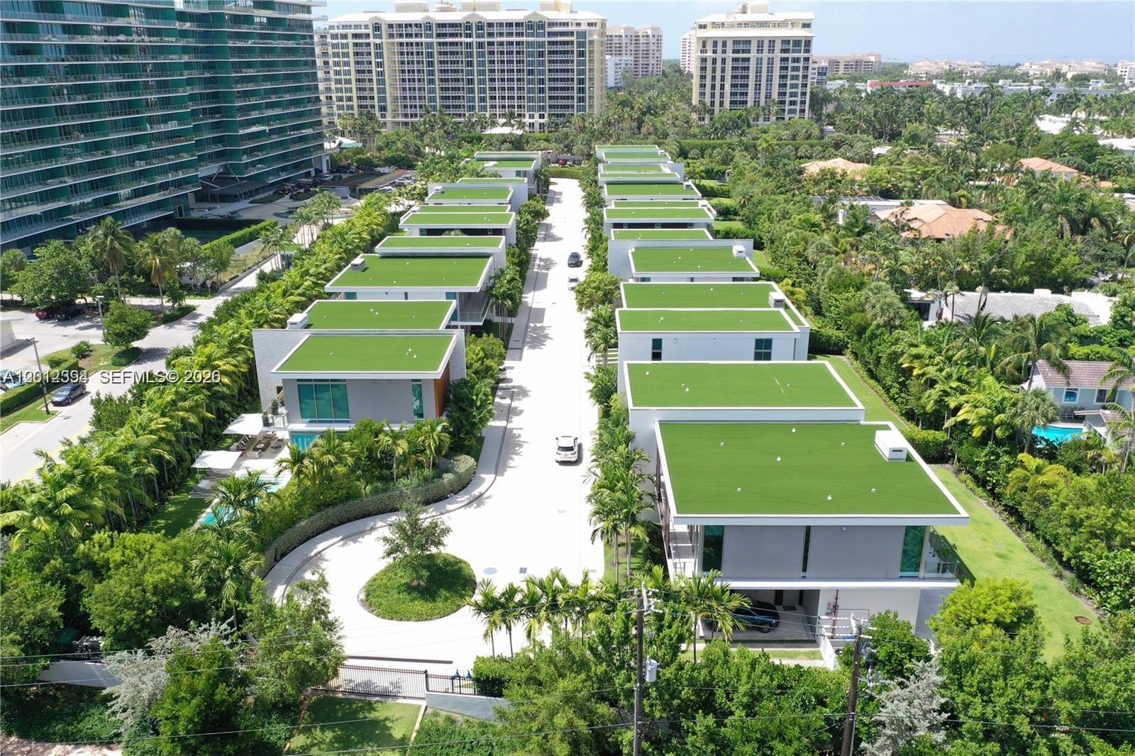 105 Reef Ln Key Biscayne, FL 33149