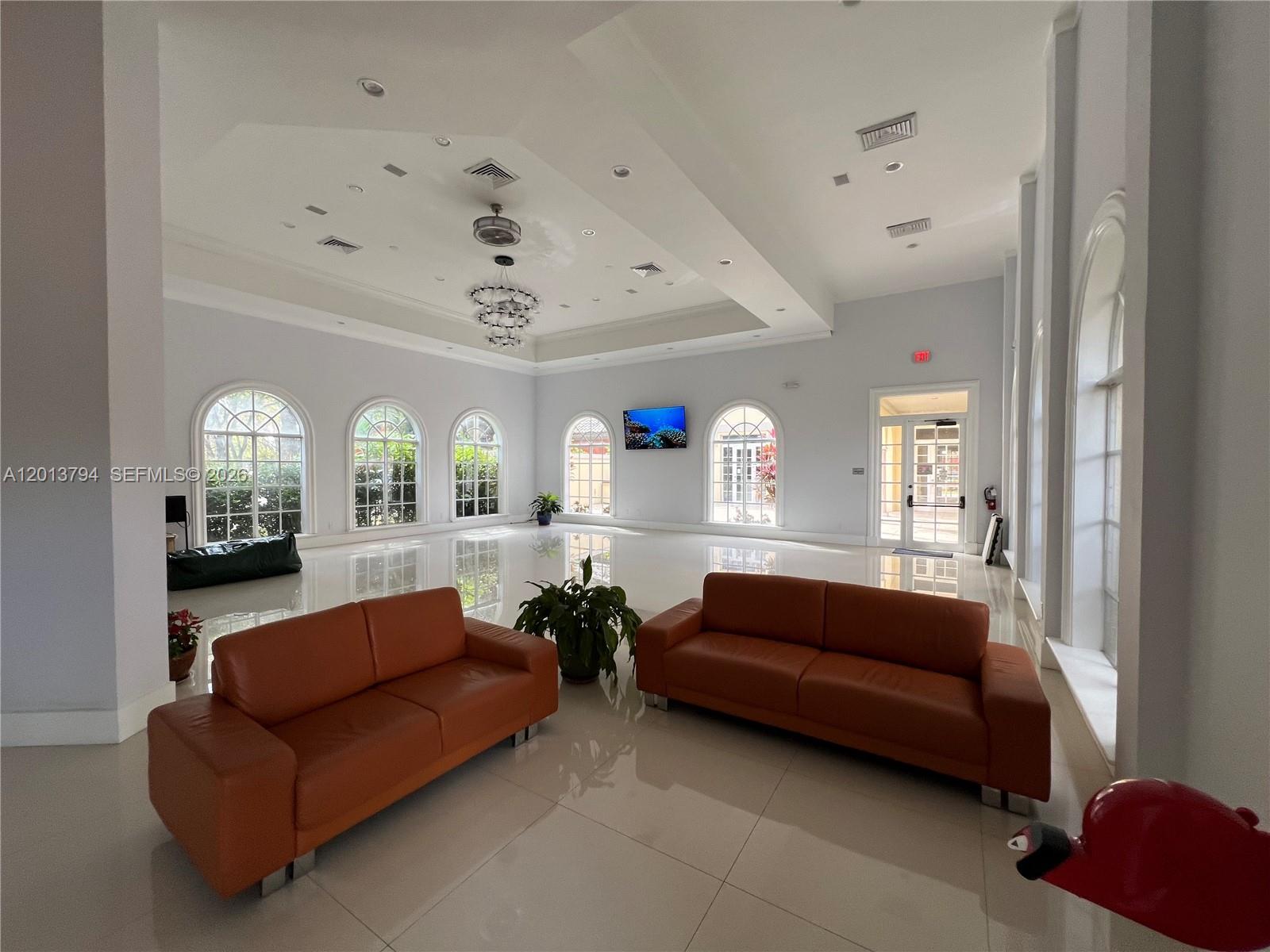 8373 Lake Dr #202 Doral, FL 33166