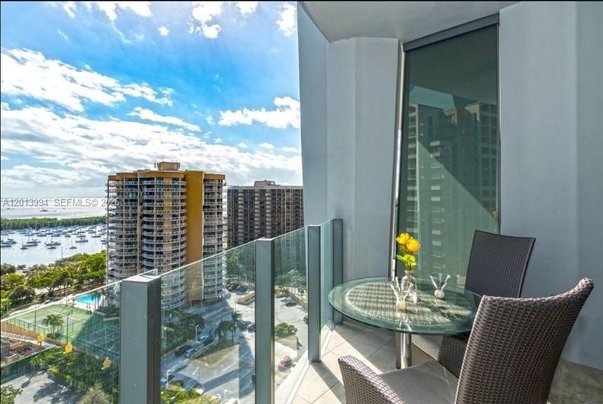 2831 S Bayshore Dr #1504 Miami, FL 33133