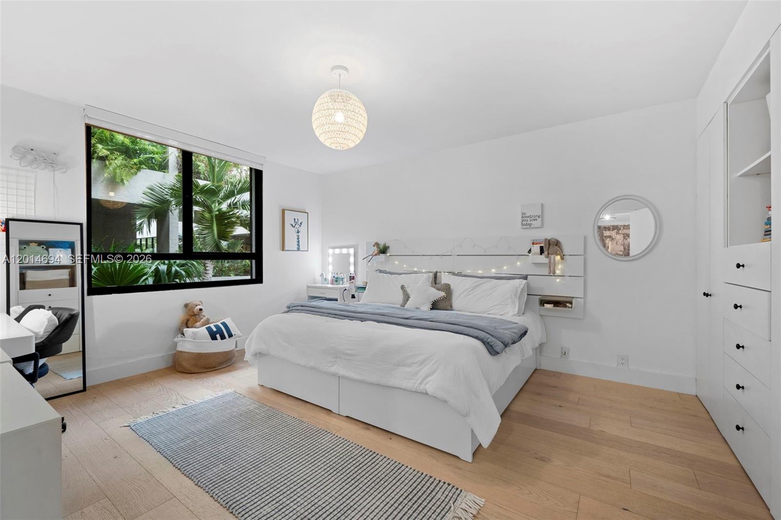141 Crandon Blvd #237 Key Biscayne, FL 33149