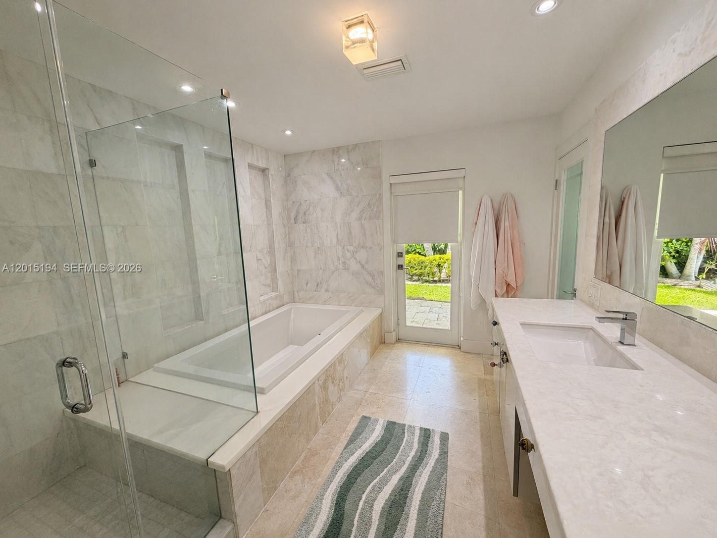 11445 N Bayshore Dr North Miami, FL 33181