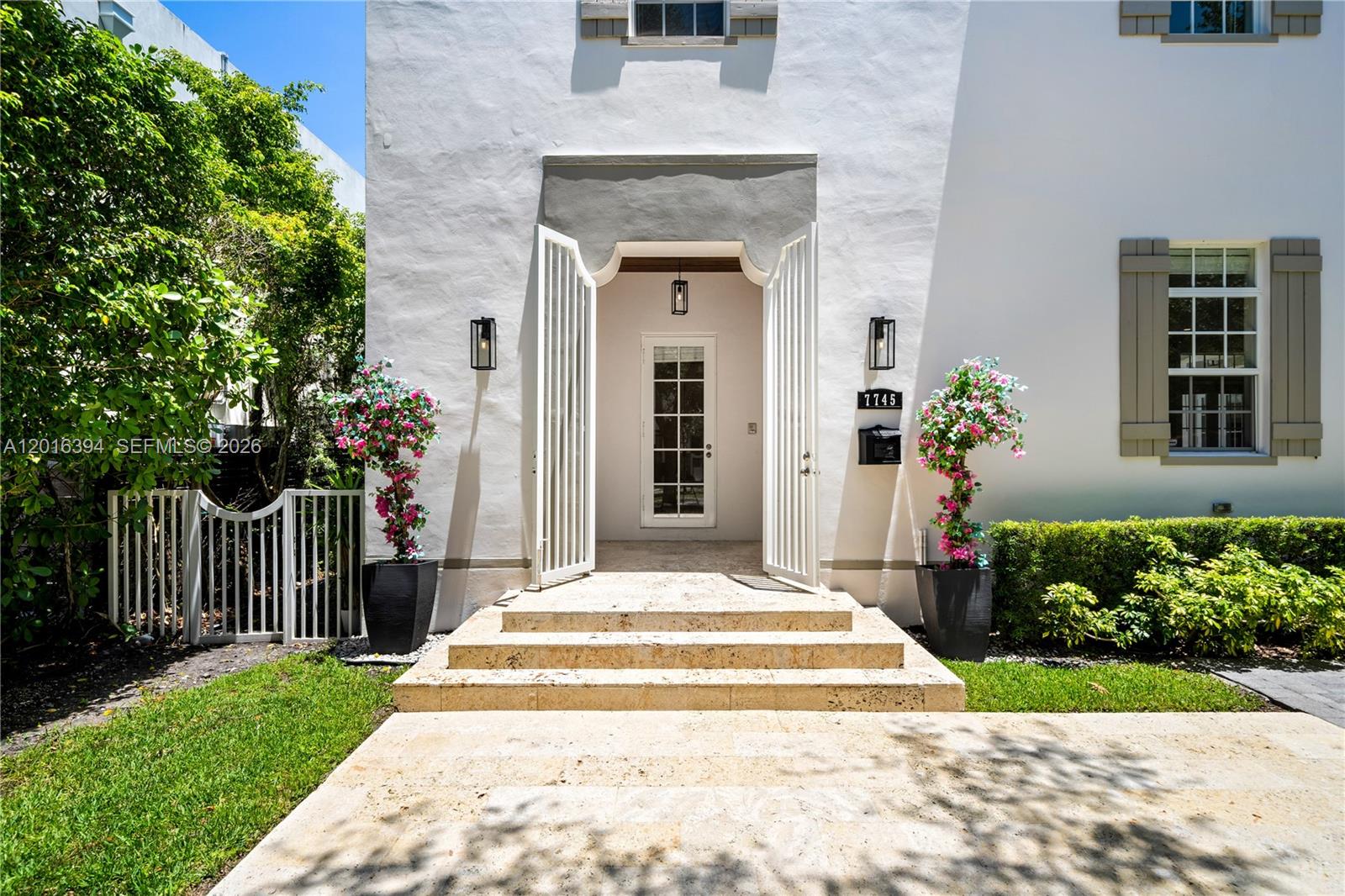 7745 SW 54th Ave Miami, FL 33143