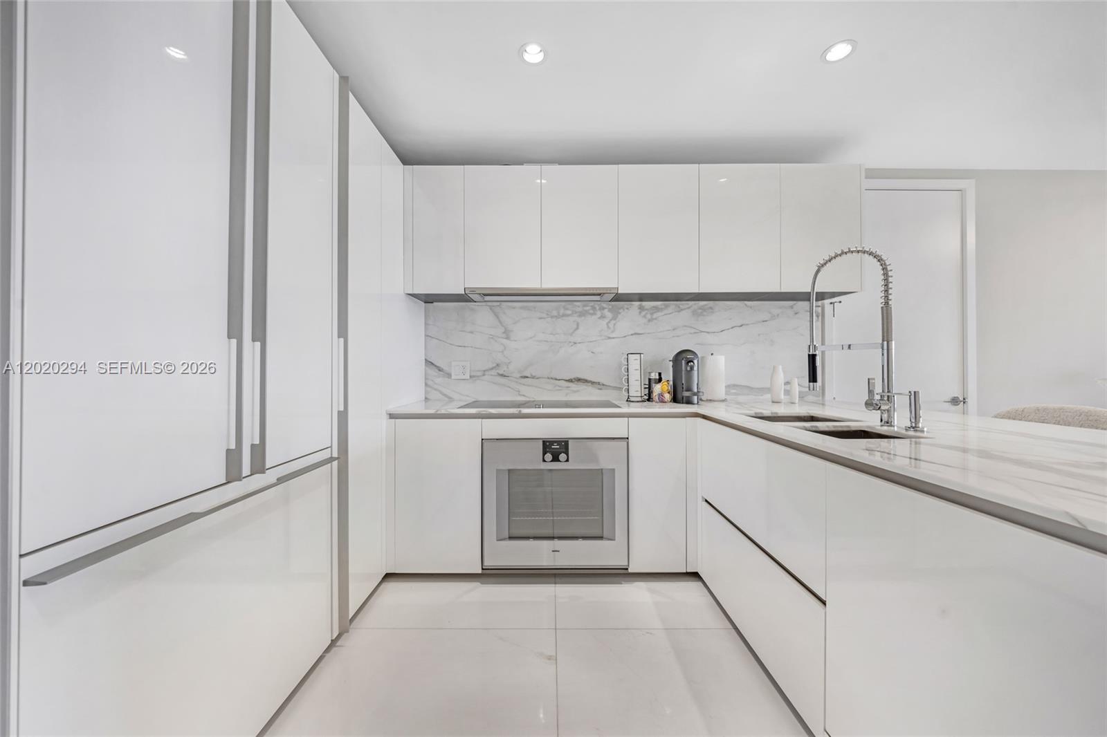10201 Collins Ave #305 Bal Harbour, FL 33154