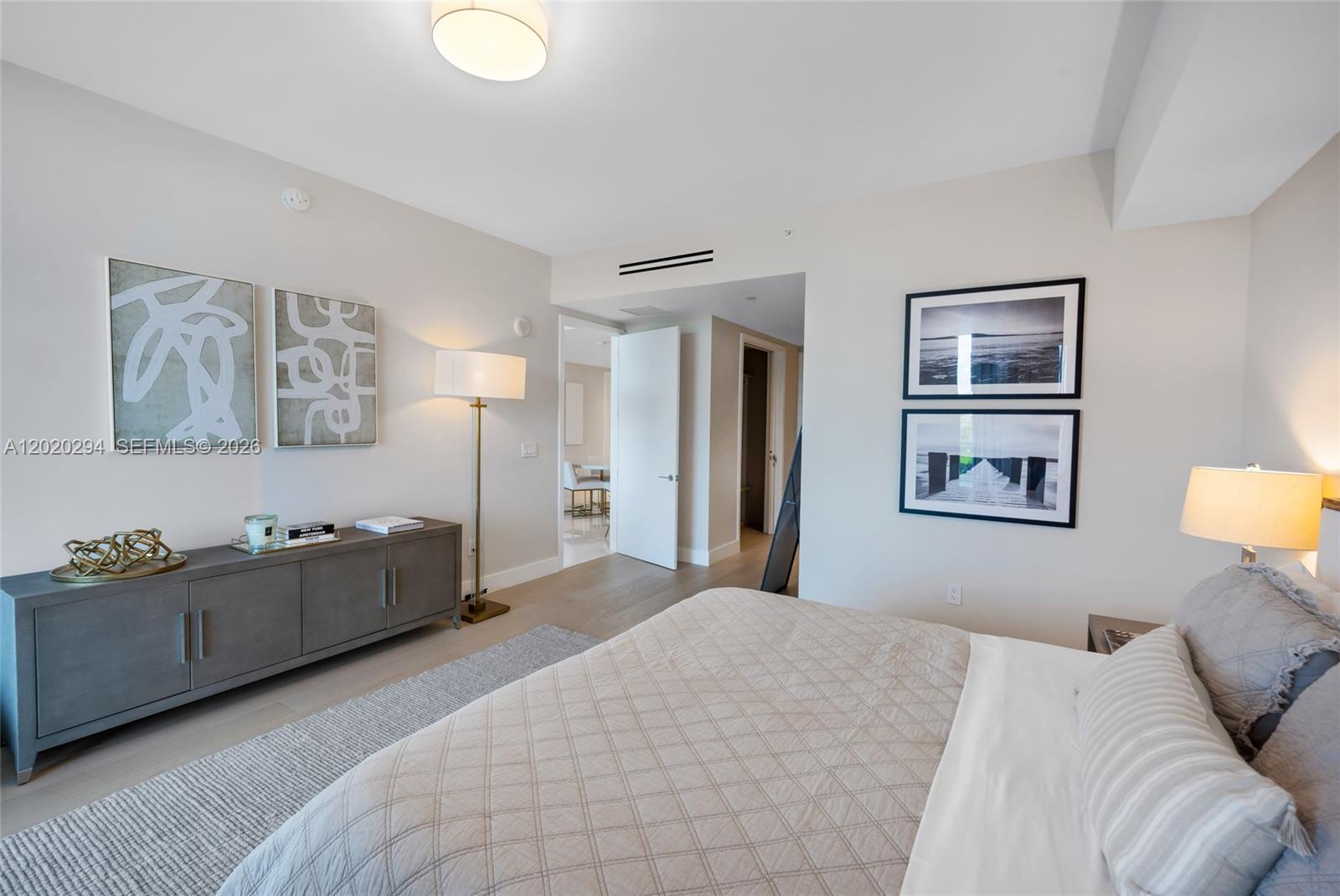 10201 Collins Ave #305 Bal Harbour, FL 33154