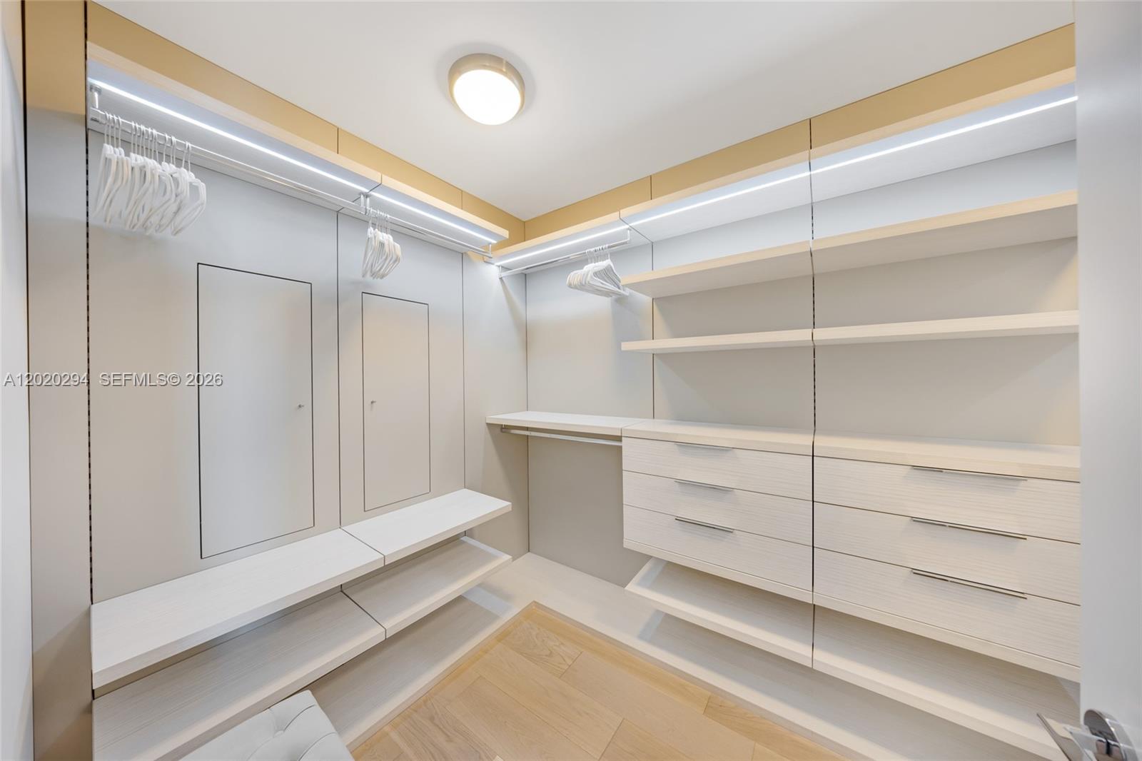 10201 Collins Ave #305 Bal Harbour, FL 33154