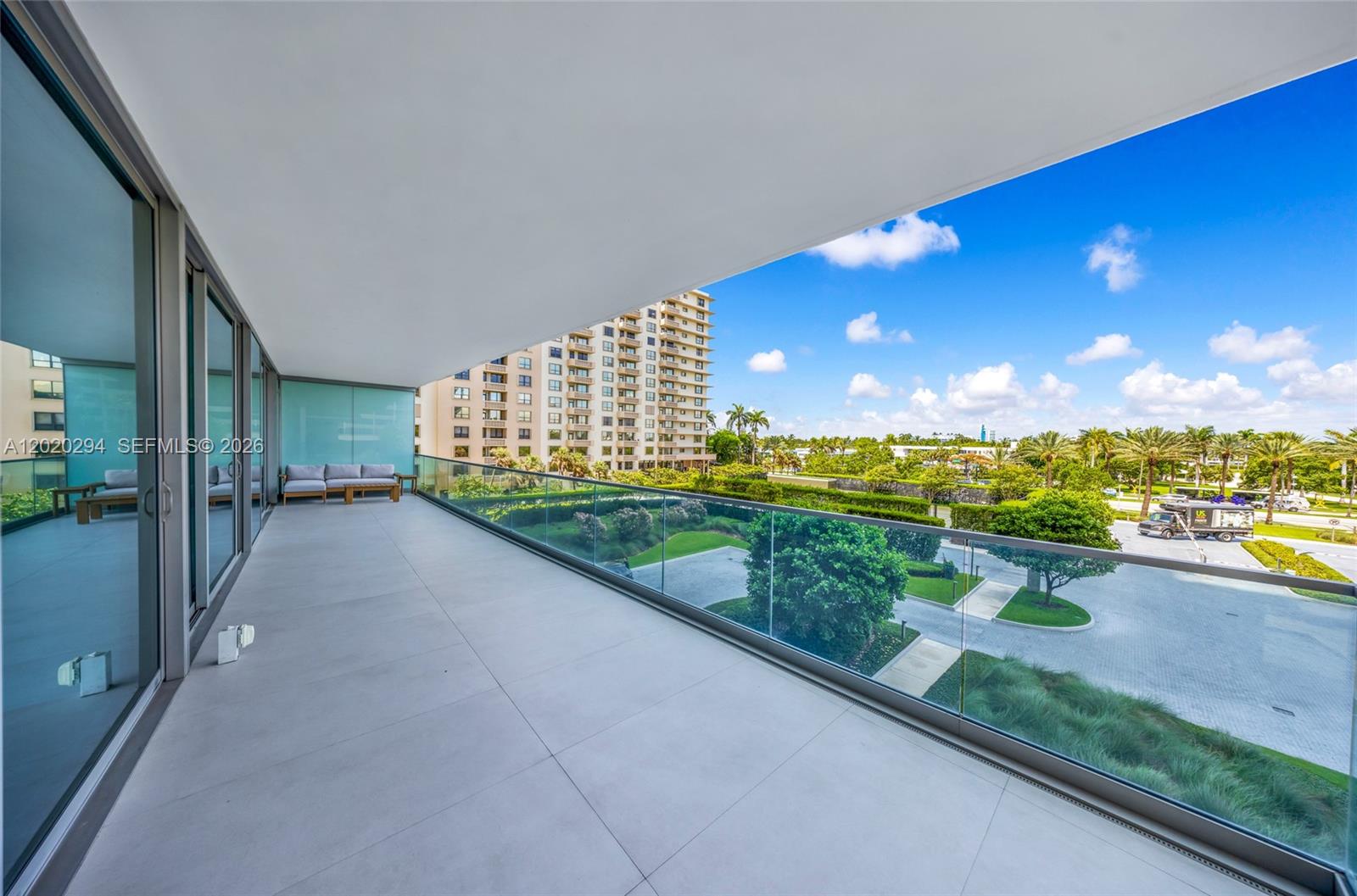 10201 Collins Ave #305 Bal Harbour, FL 33154