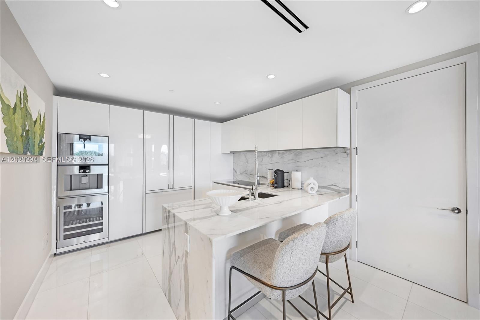 10201 Collins Ave #305 Bal Harbour, FL 33154