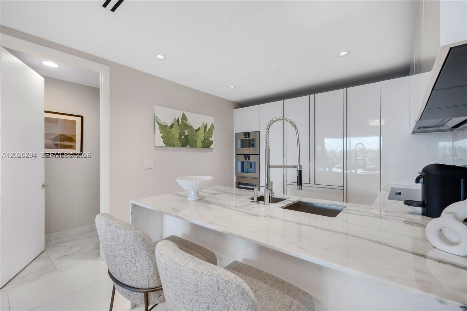 10201 Collins Ave #305 Bal Harbour, FL 33154
