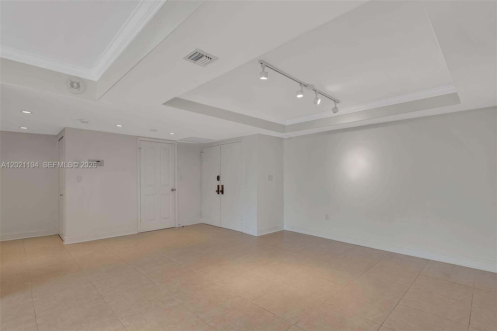 3 Grove Isle Dr #C1606 Coconut Grove, FL 33133