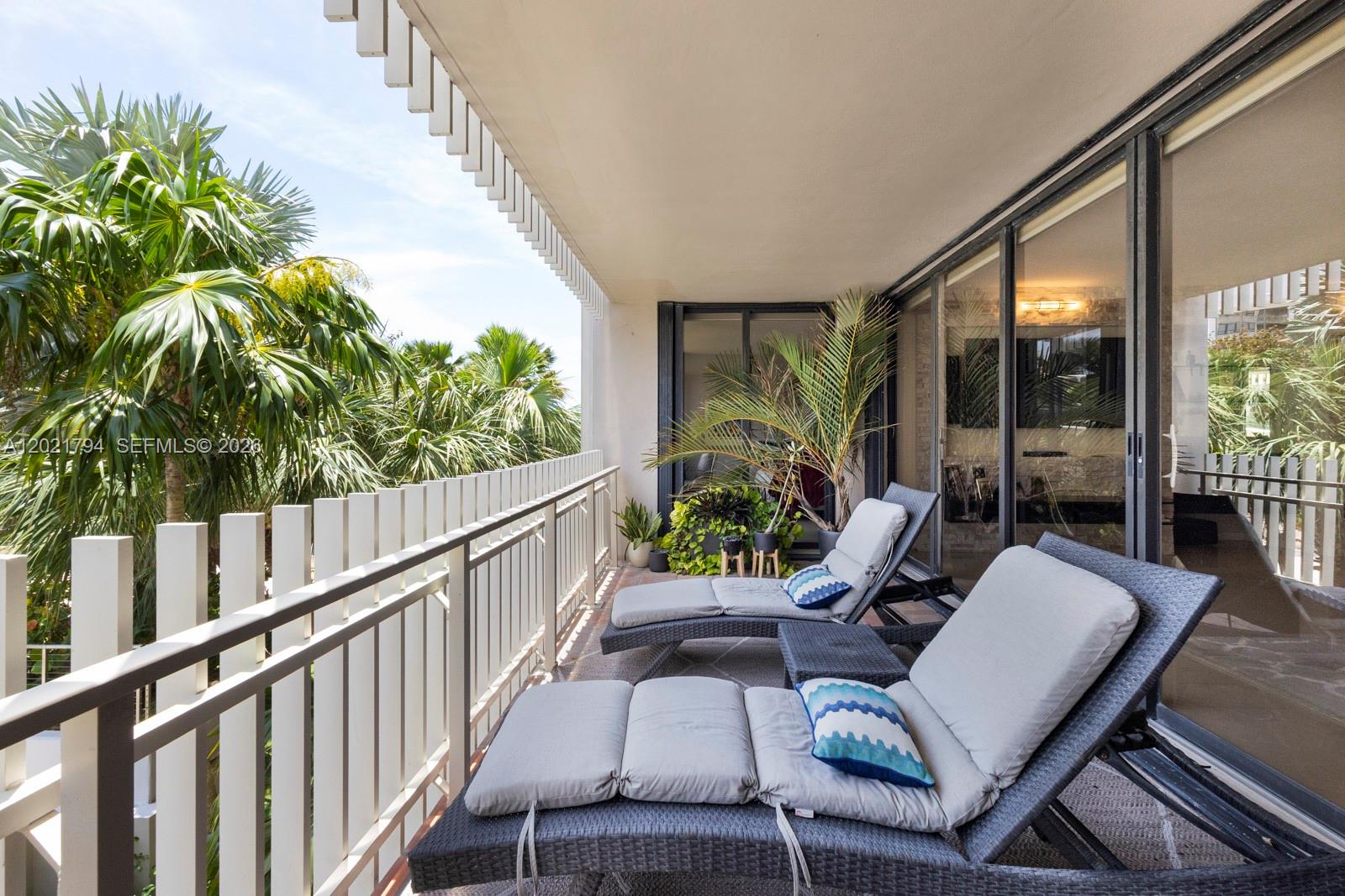 3 Grove Isle Dr #C307 Miami, FL 33133