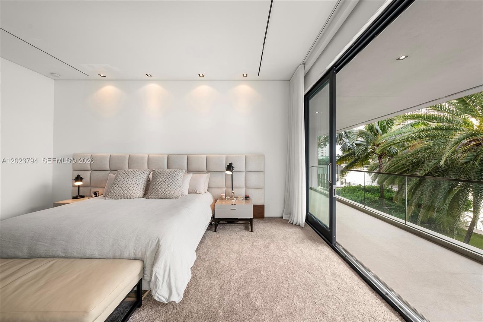 385 Centre Is Golden Beach, FL 33160