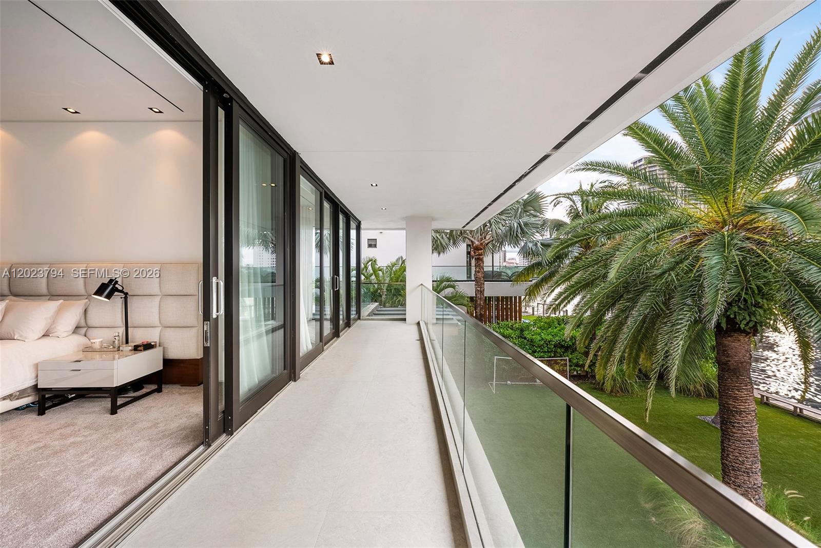 385 Centre Is Golden Beach, FL 33160