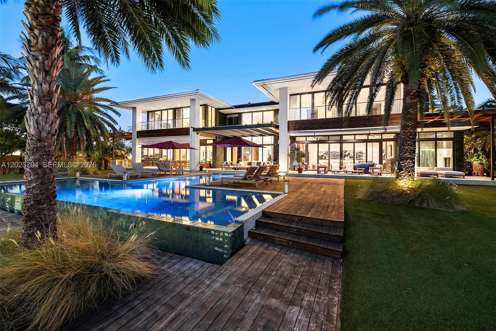 385 Centre Is Golden Beach, FL 33160