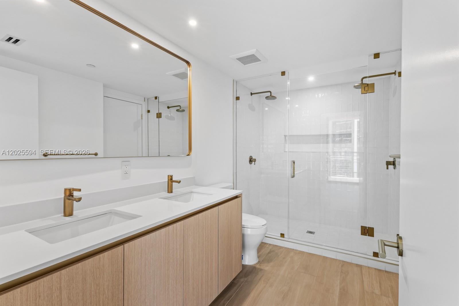 image The Standard Residences Midtown Miami11