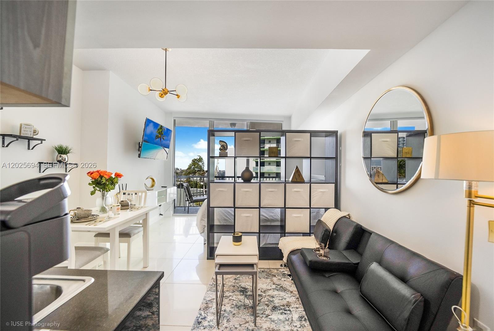 1750 N Bayshore Dr #1219