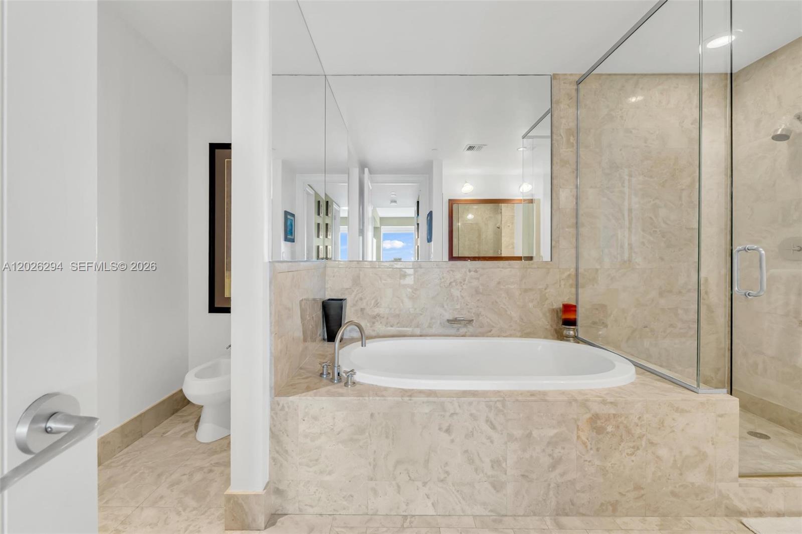 1425 Brickell Ave #51A Miami, FL 33131
