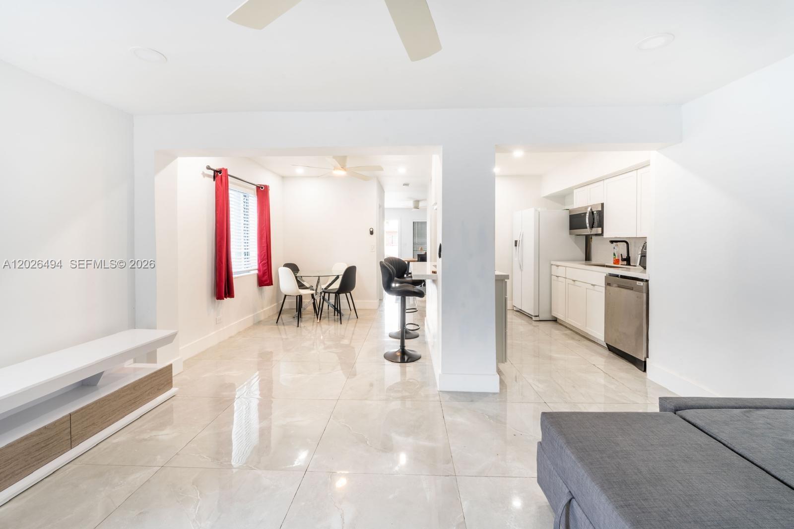 711 85th St Miami Beach, FL 33141