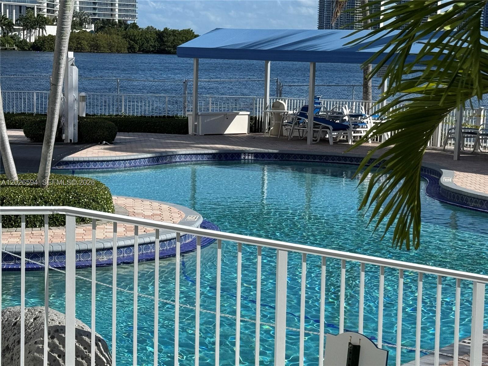 3530 Mystic Pointe Dr #2709 Aventura, FL 33180
