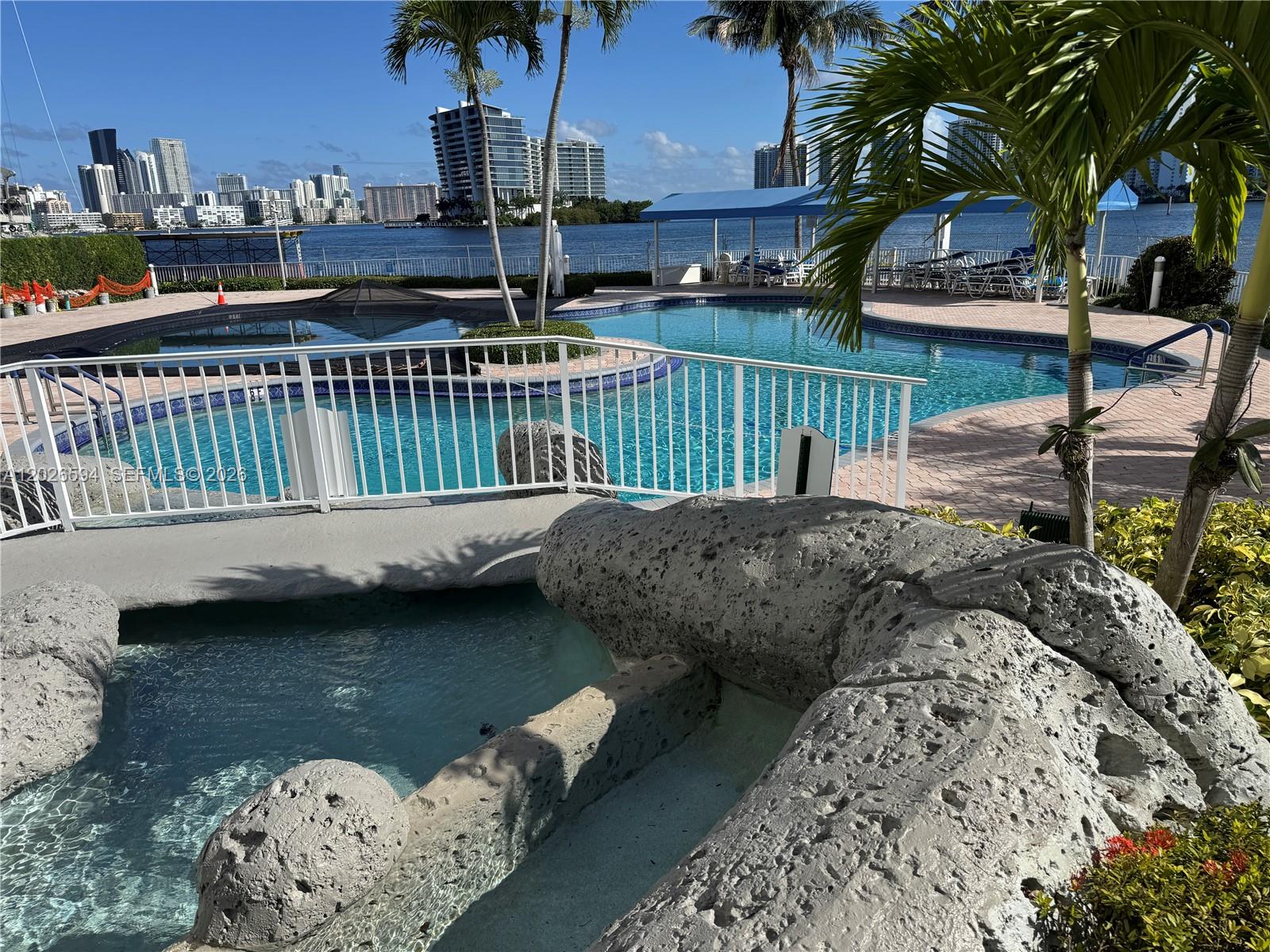 3530 Mystic Pointe Dr #2709 Aventura, FL 33180