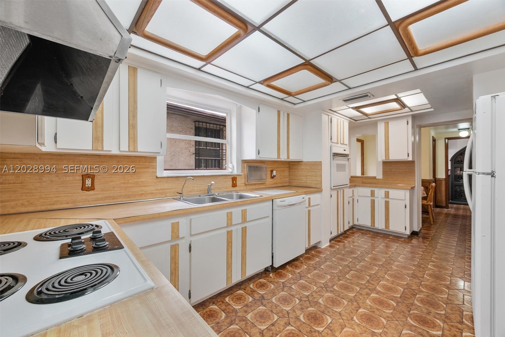 1727 SW 11th Ter Miami, FL 33135