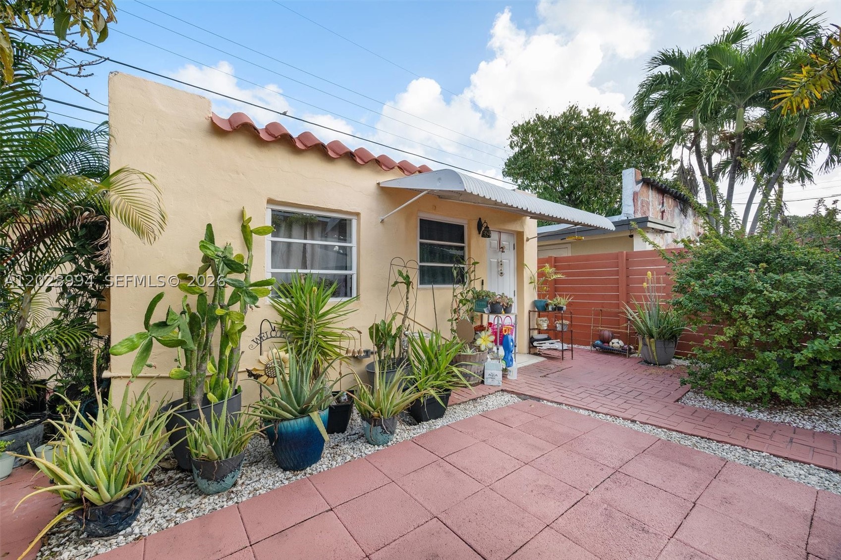 1727 SW 11th Ter Miami, FL 33135