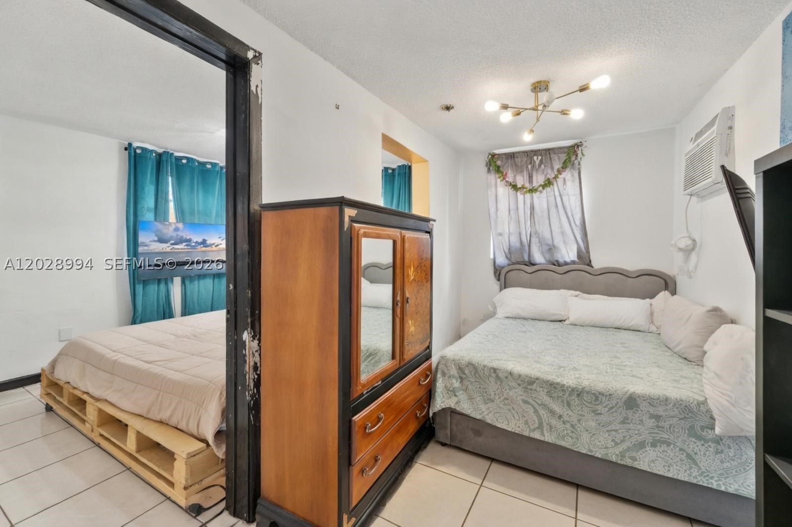1727 SW 11th Ter Miami, FL 33135