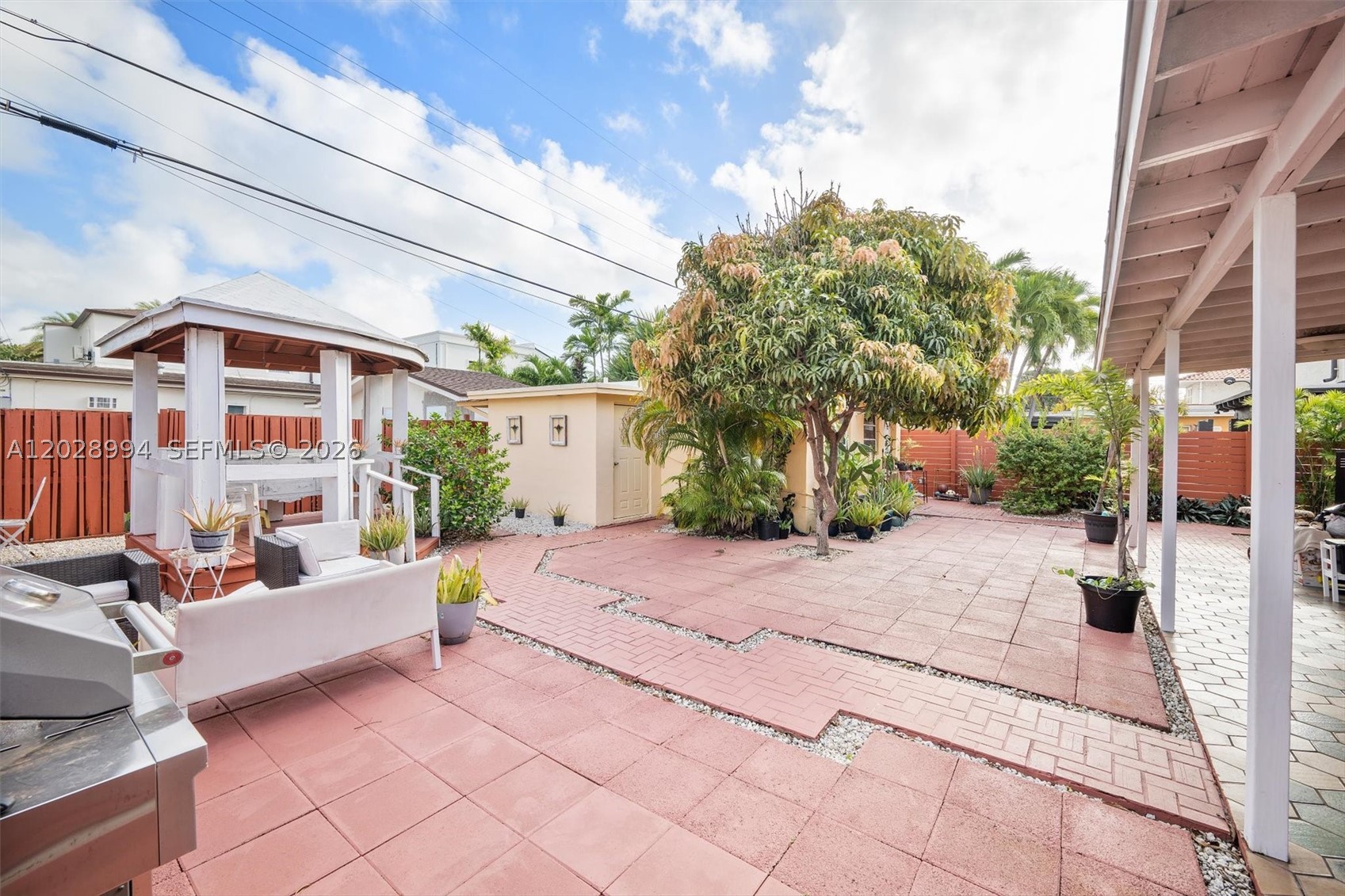 1727 SW 11th Ter Miami, FL 33135