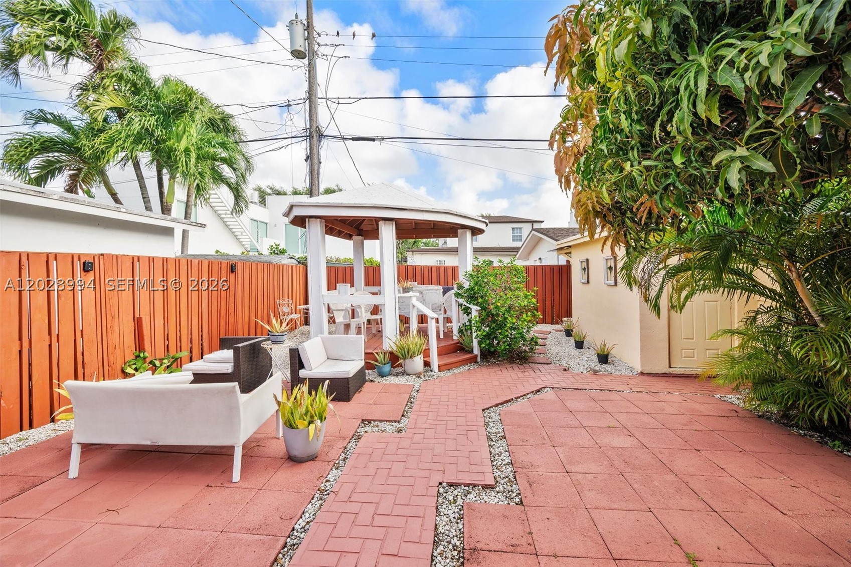 1727 SW 11th Ter Miami, FL 33135