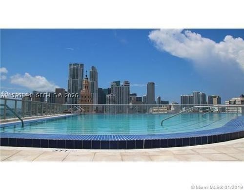 image Marina Blue4