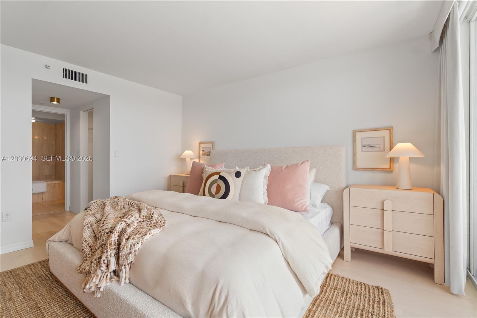 1800 Sunset Harbour Dr #1003 Miami Beach, FL 33139