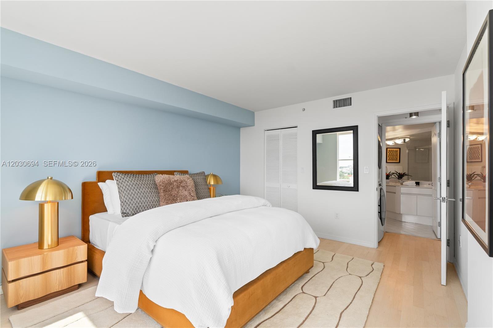1800 Sunset Harbour Dr #1003 Miami Beach, FL 33139