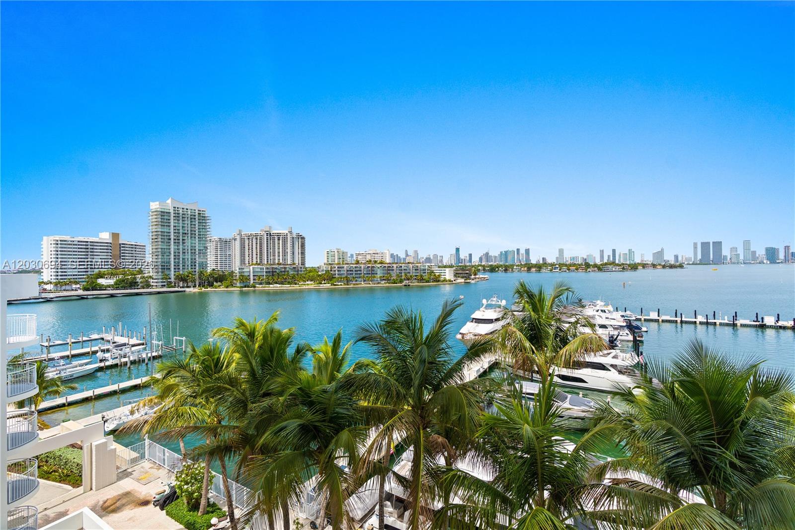 1800 Sunset Harbour Dr #1003 Miami Beach, FL 33139