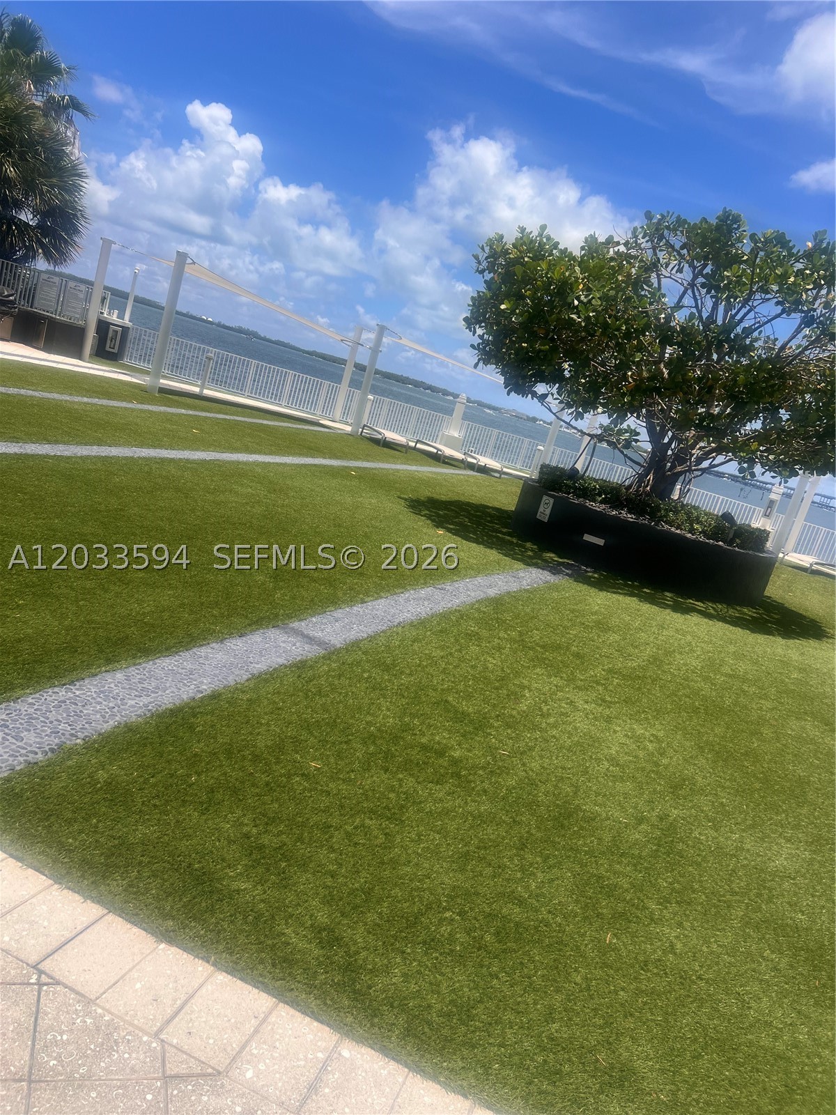 image Brickell Harbour4