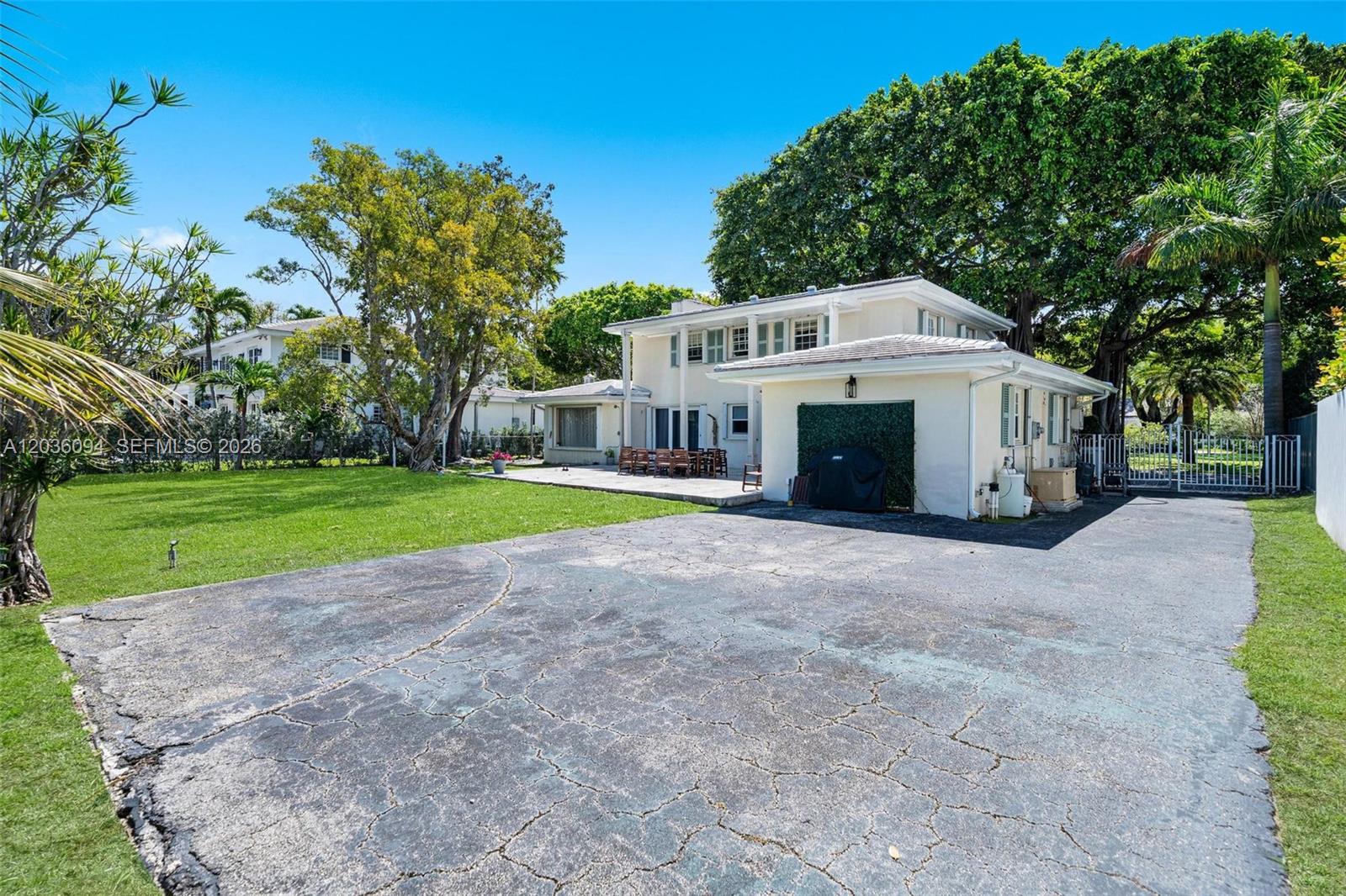 655 Buttonwood Miami, FL 33137