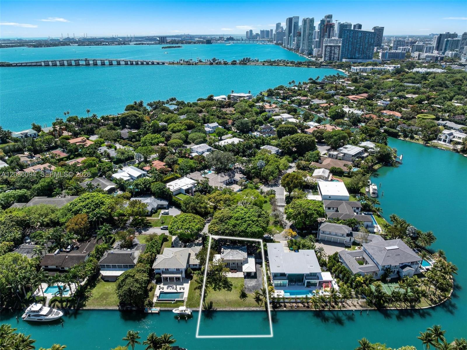 655 Buttonwood Miami, FL 33137