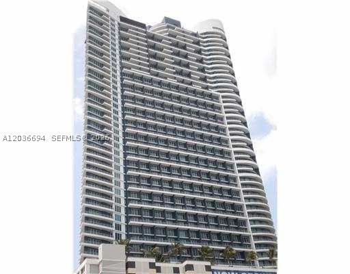 image Infinity at Brickell13