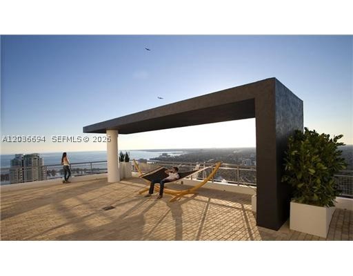 image Infinity at Brickell8