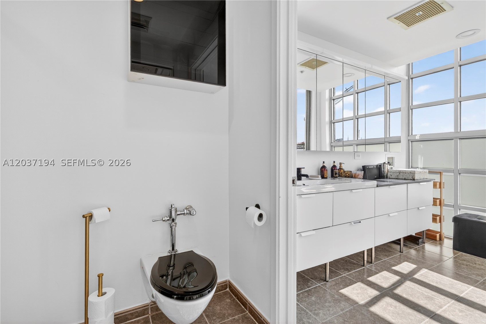 image 2 Midtown27
