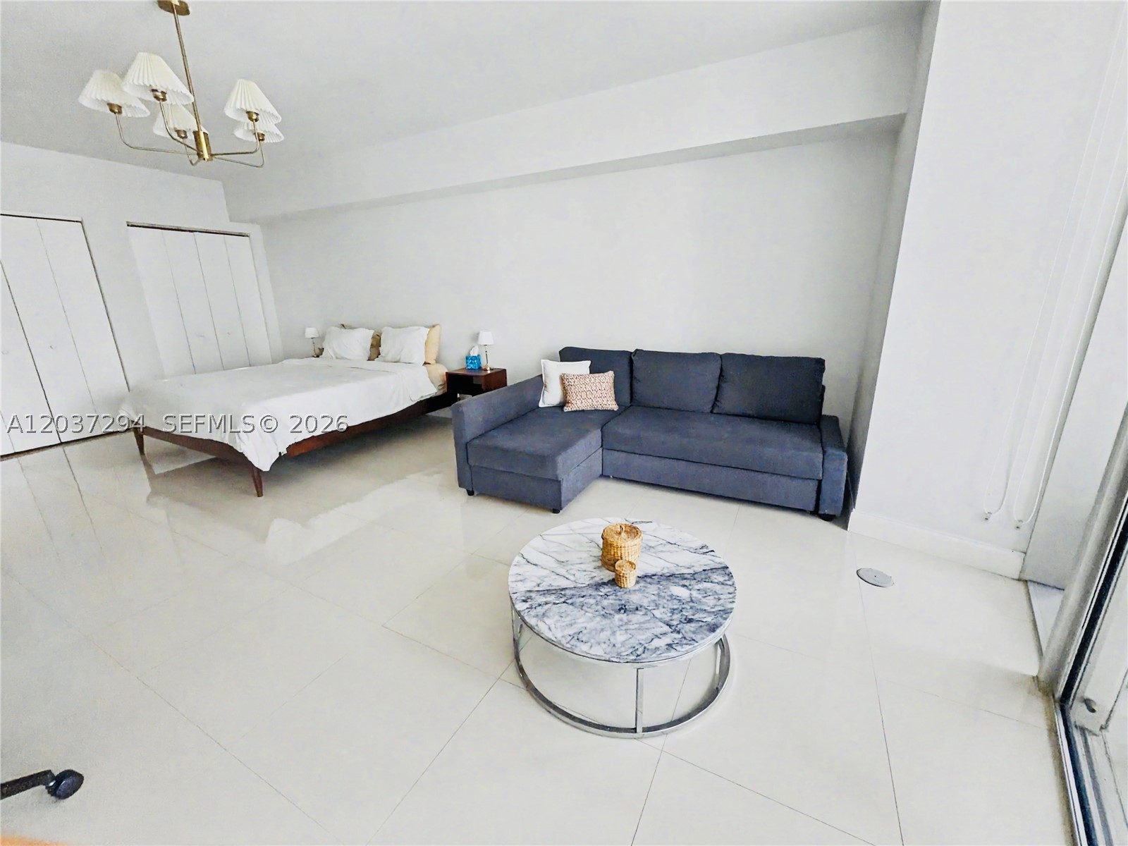 image Icon Brickell I13