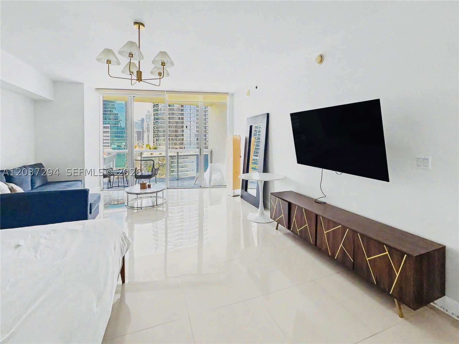 image Icon Brickell I6