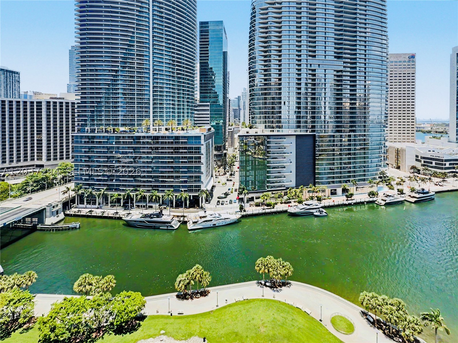 image Icon Brickell I8