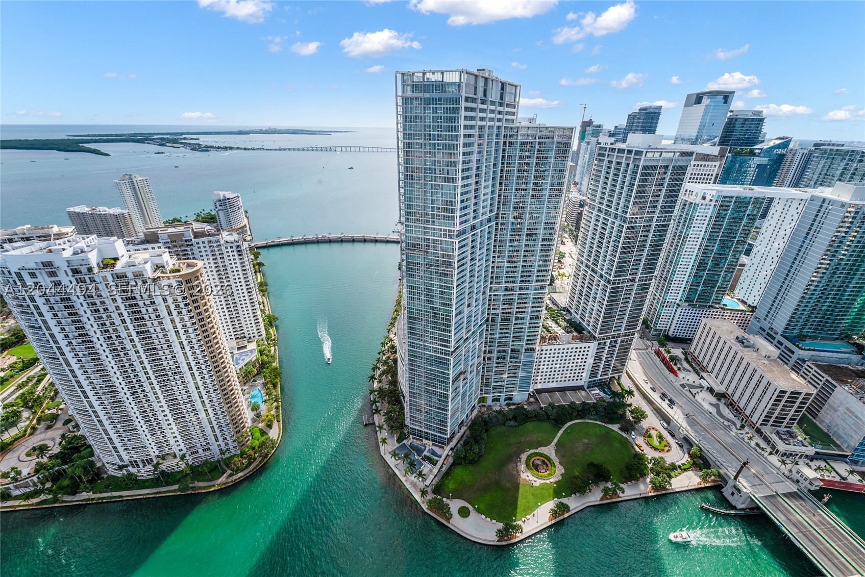 300 Biscayne Blvd Way #5104
