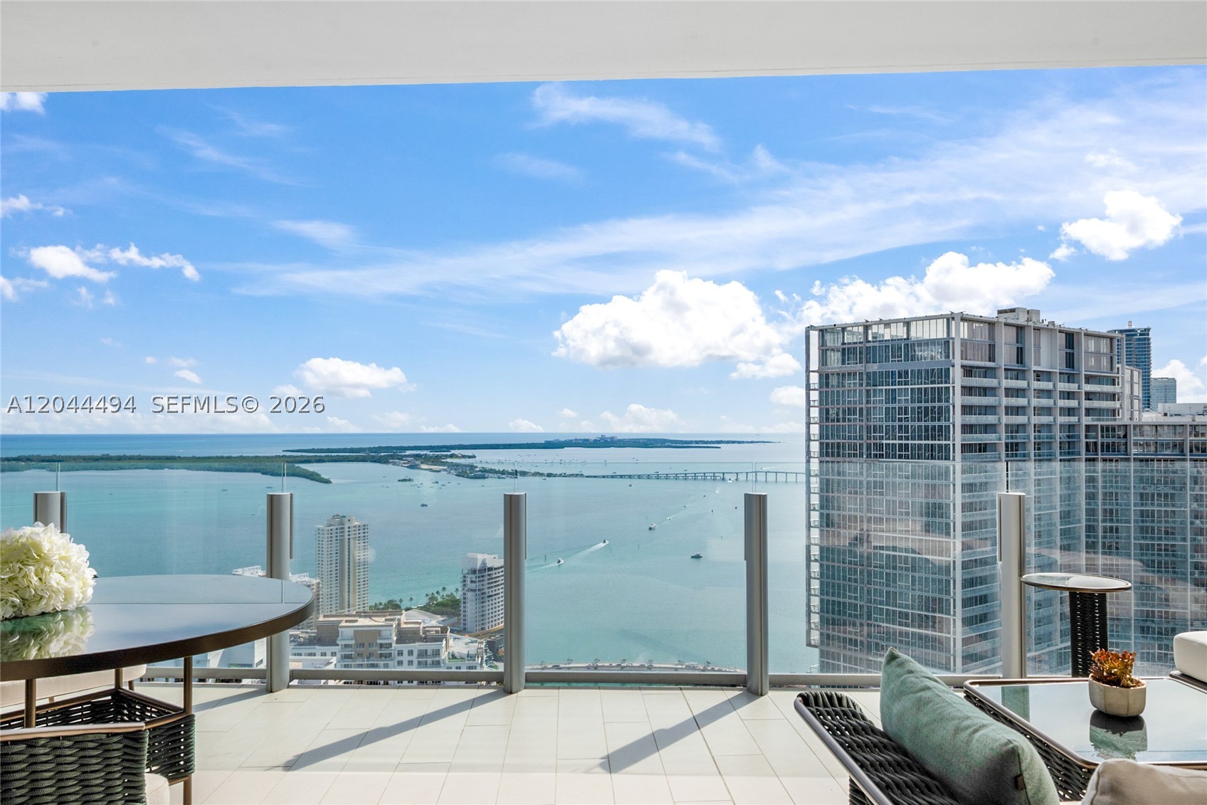 image Aston Martin Residences5