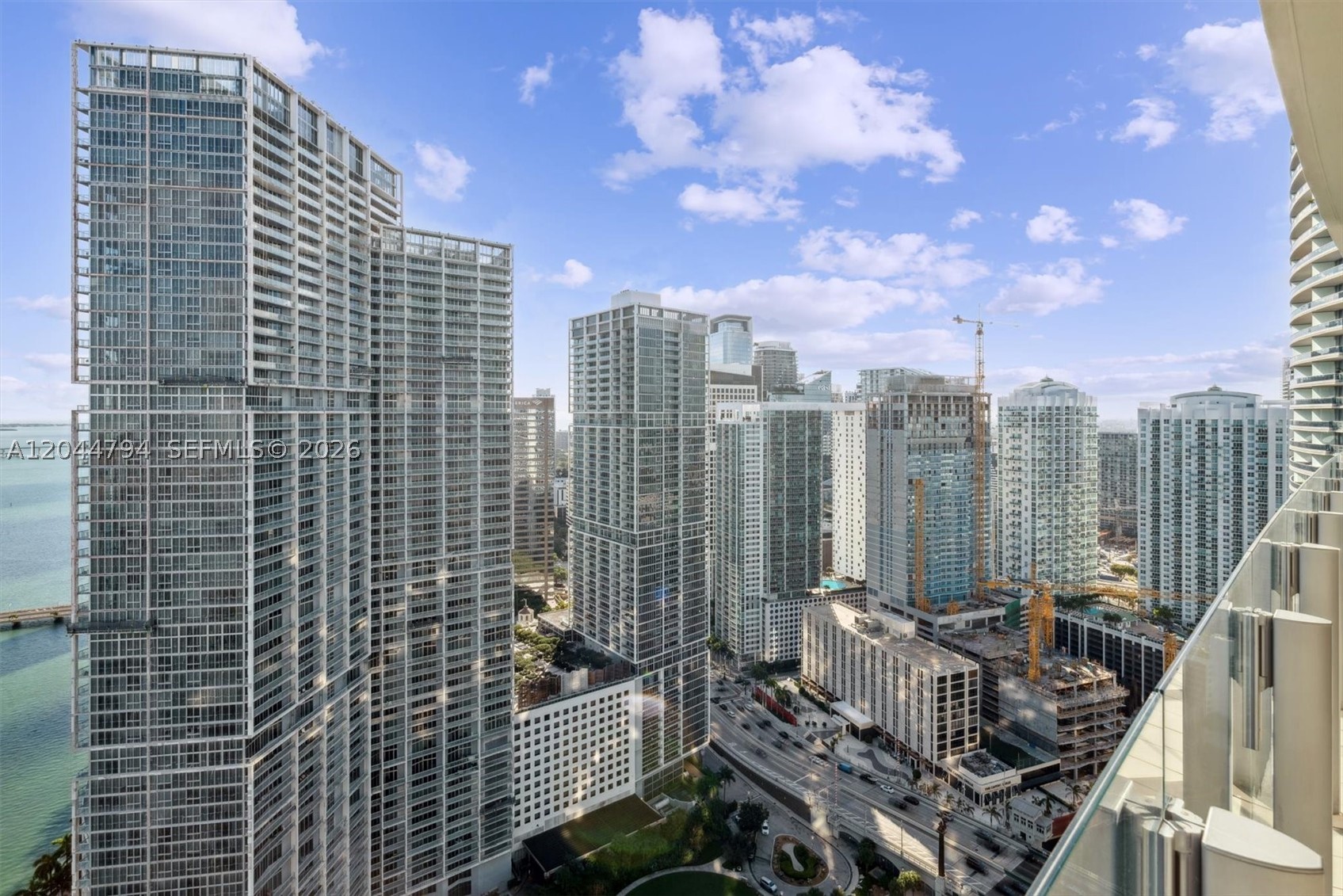 image Aston Martin Residences22